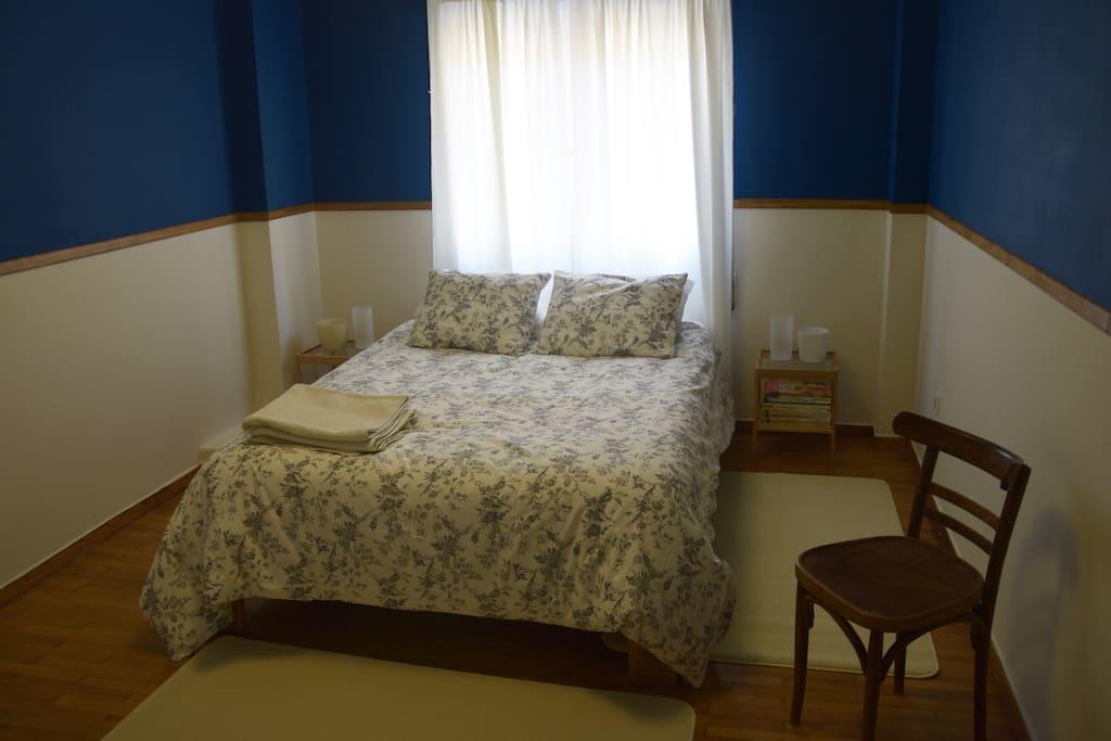 Blue & Red Apartment Athens Exterior photo